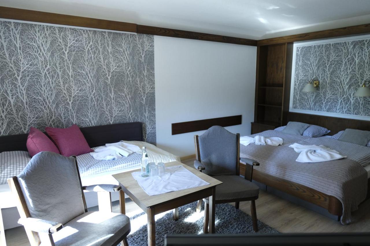 Hotel-Restaurant Zum Hirschhaus Inklusiv Chiemgaukarte Ruhpolding Eksteriør billede