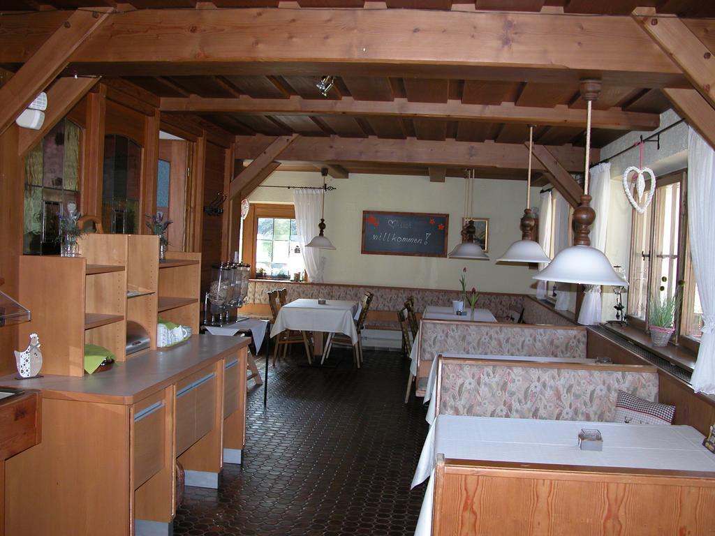 Hotel-Restaurant Zum Hirschhaus Inklusiv Chiemgaukarte Ruhpolding Eksteriør billede