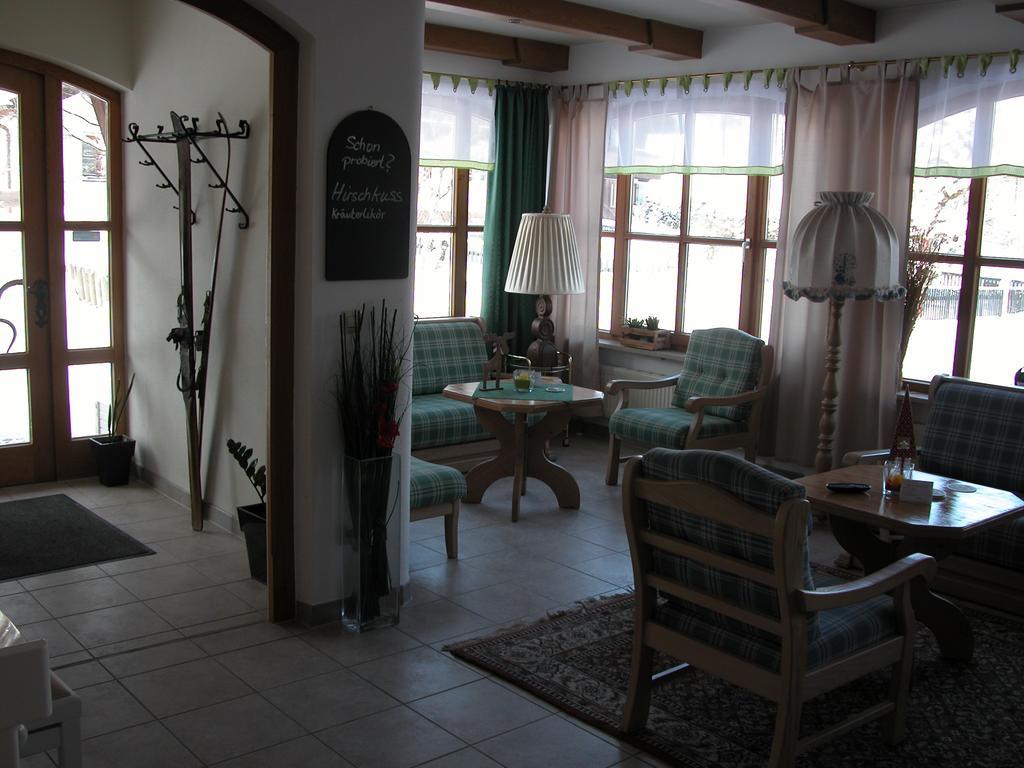 Hotel-Restaurant Zum Hirschhaus Inklusiv Chiemgaukarte Ruhpolding Eksteriør billede