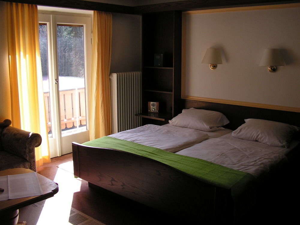 Hotel-Restaurant Zum Hirschhaus Inklusiv Chiemgaukarte Ruhpolding Eksteriør billede