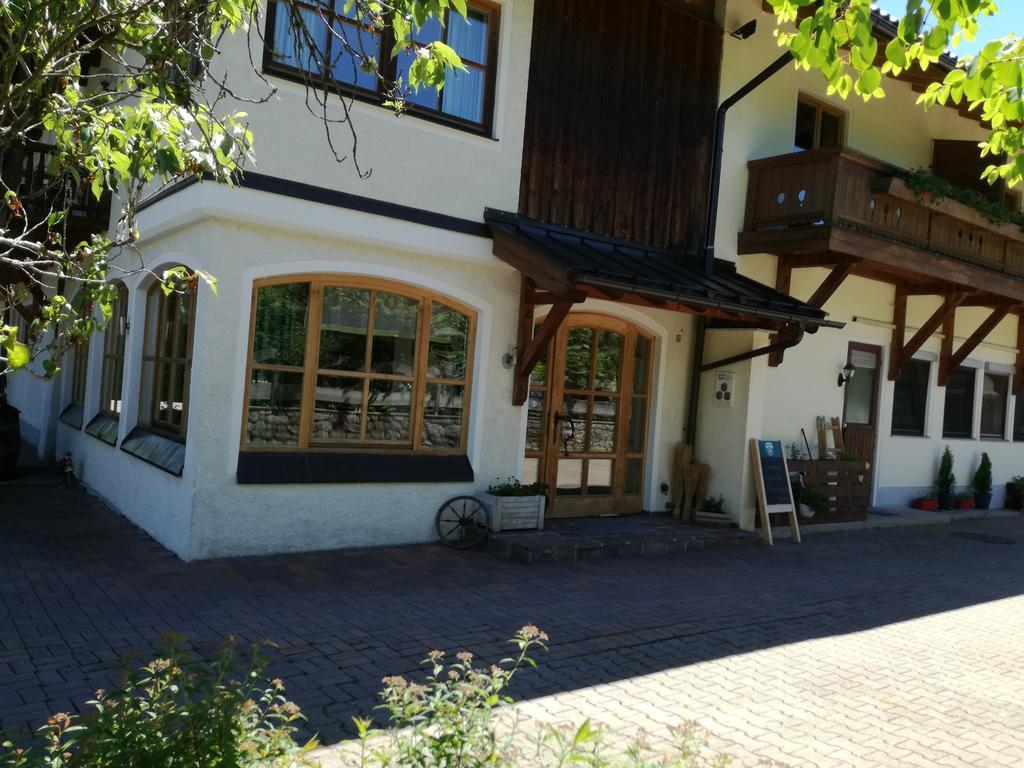 Hotel-Restaurant Zum Hirschhaus Inklusiv Chiemgaukarte Ruhpolding Eksteriør billede